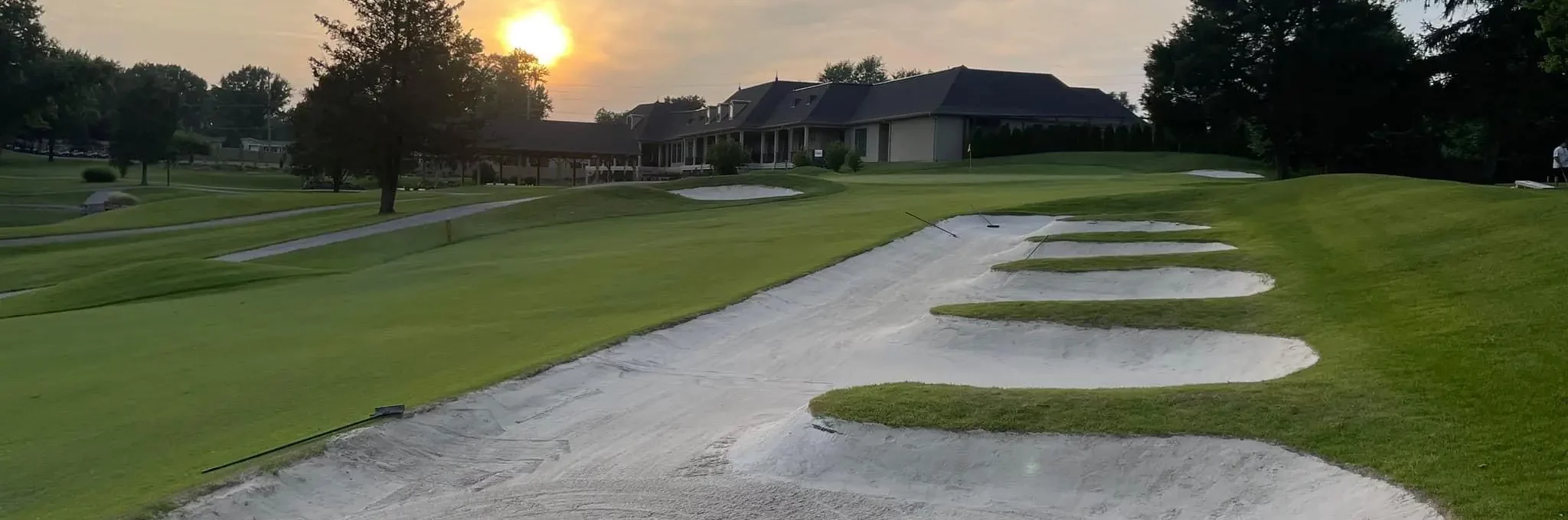 Premier play sand in use inside a golf course bunker.